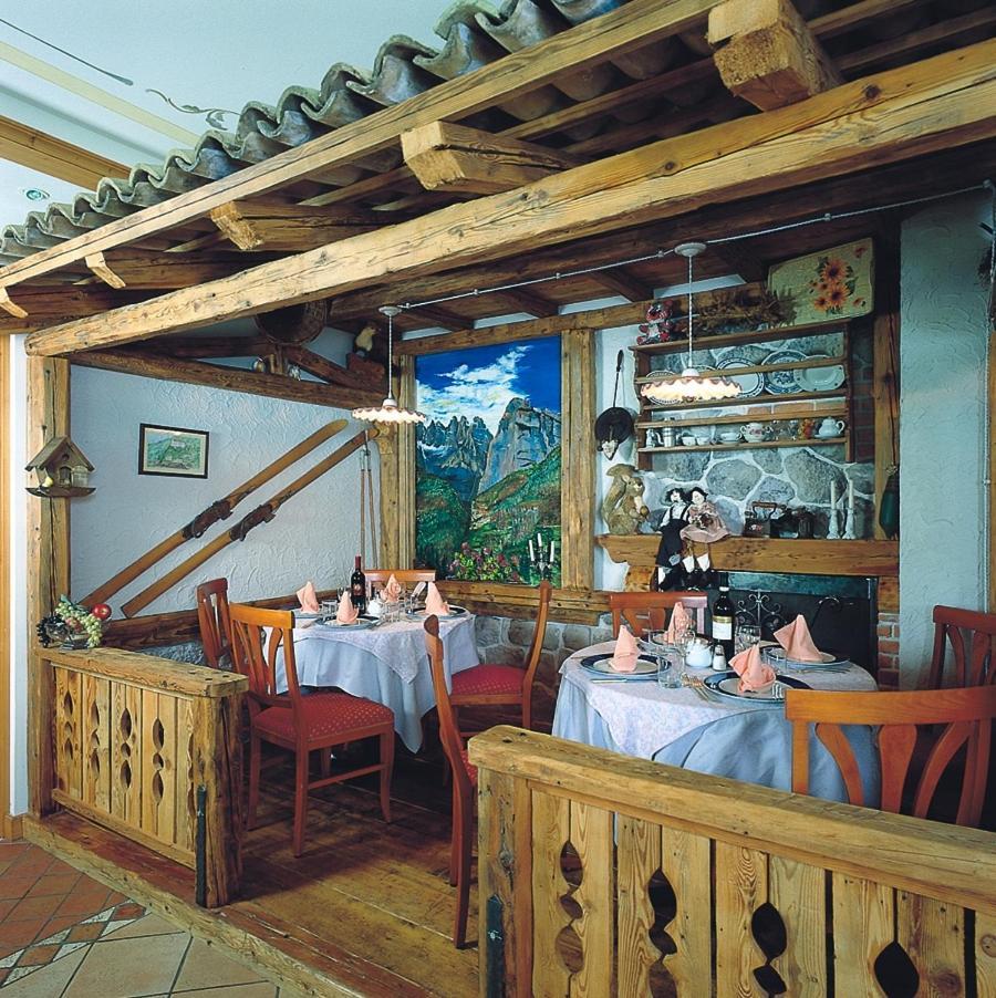 Hotel Des Alpes Molveno Eksteriør bilde